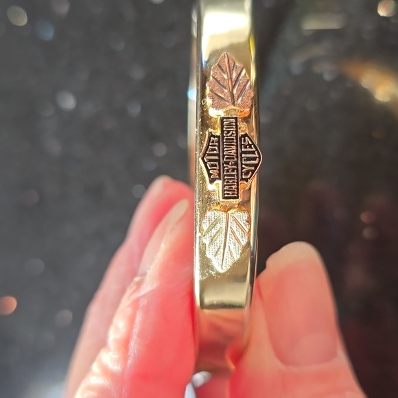 Harley-Davidson Jewelry - HOST PICK. Very Vintage. Harley-Davidson Black Hills Gold Bangle